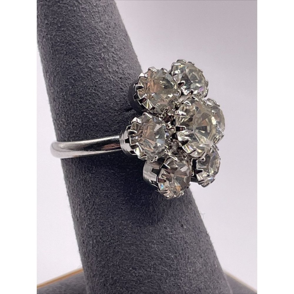 Vintage Clear Rhinestone Prong Set Adjustable Flower‎ Ring Silver Tone 3D Floral - Picture 9 of 15